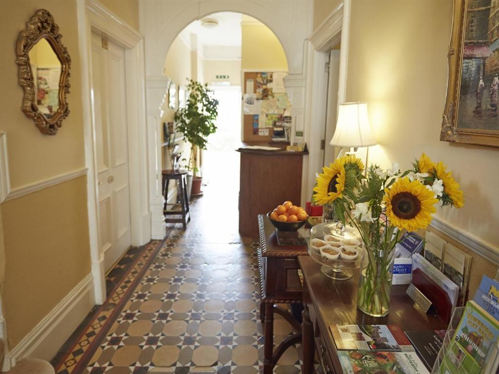 ซอเมอร์วิลล์ เฮาส์ Bed & Breakfast เฮริฟอร์ด ภายนอก รูปภาพ
