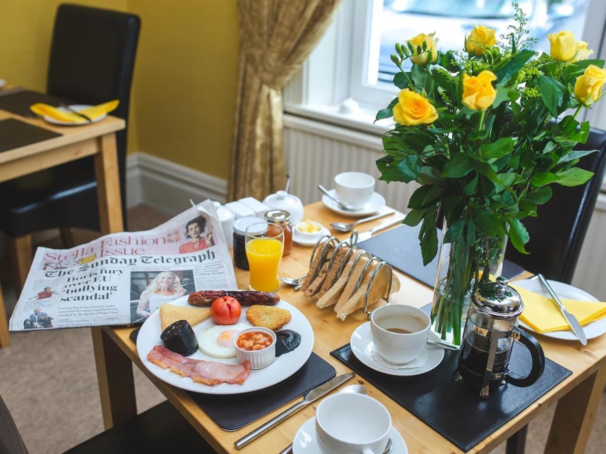 ซอเมอร์วิลล์ เฮาส์ Bed & Breakfast เฮริฟอร์ด ภายนอก รูปภาพ