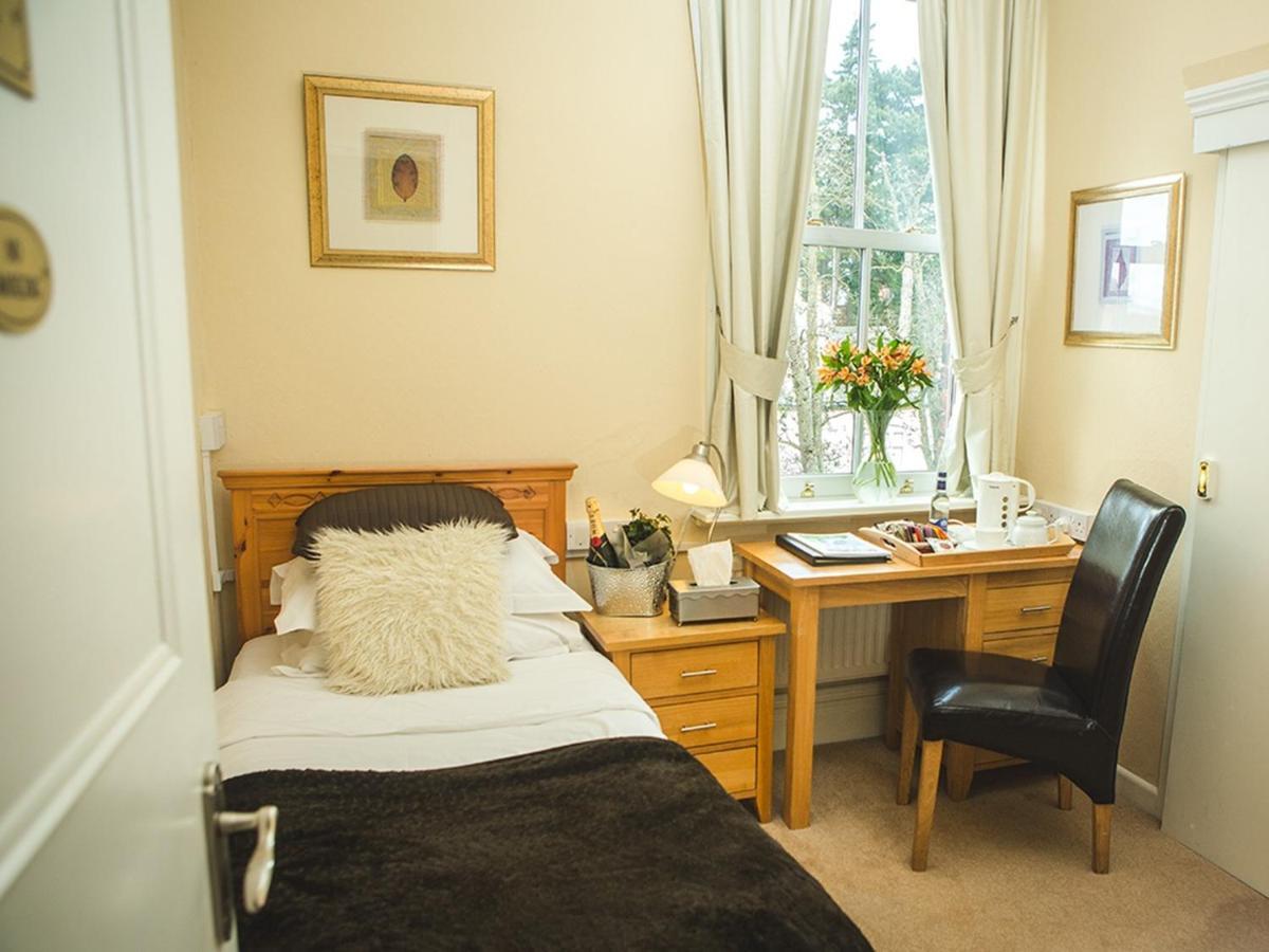 ซอเมอร์วิลล์ เฮาส์ Bed & Breakfast เฮริฟอร์ด ภายนอก รูปภาพ