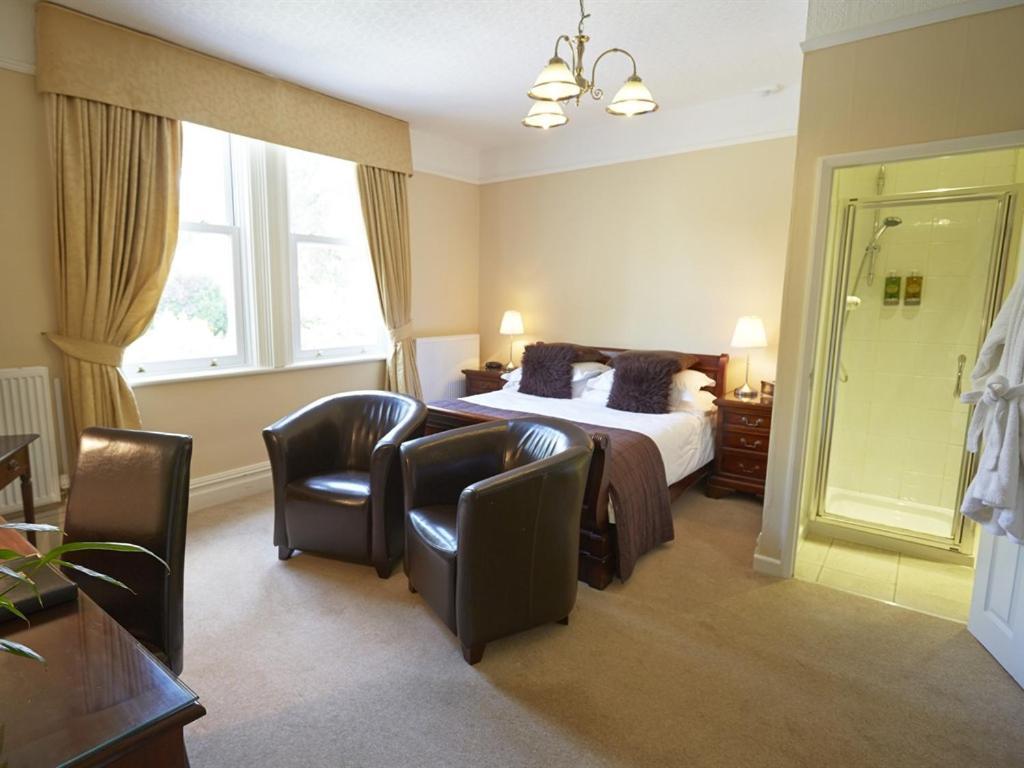 ซอเมอร์วิลล์ เฮาส์ Bed & Breakfast เฮริฟอร์ด ภายนอก รูปภาพ
