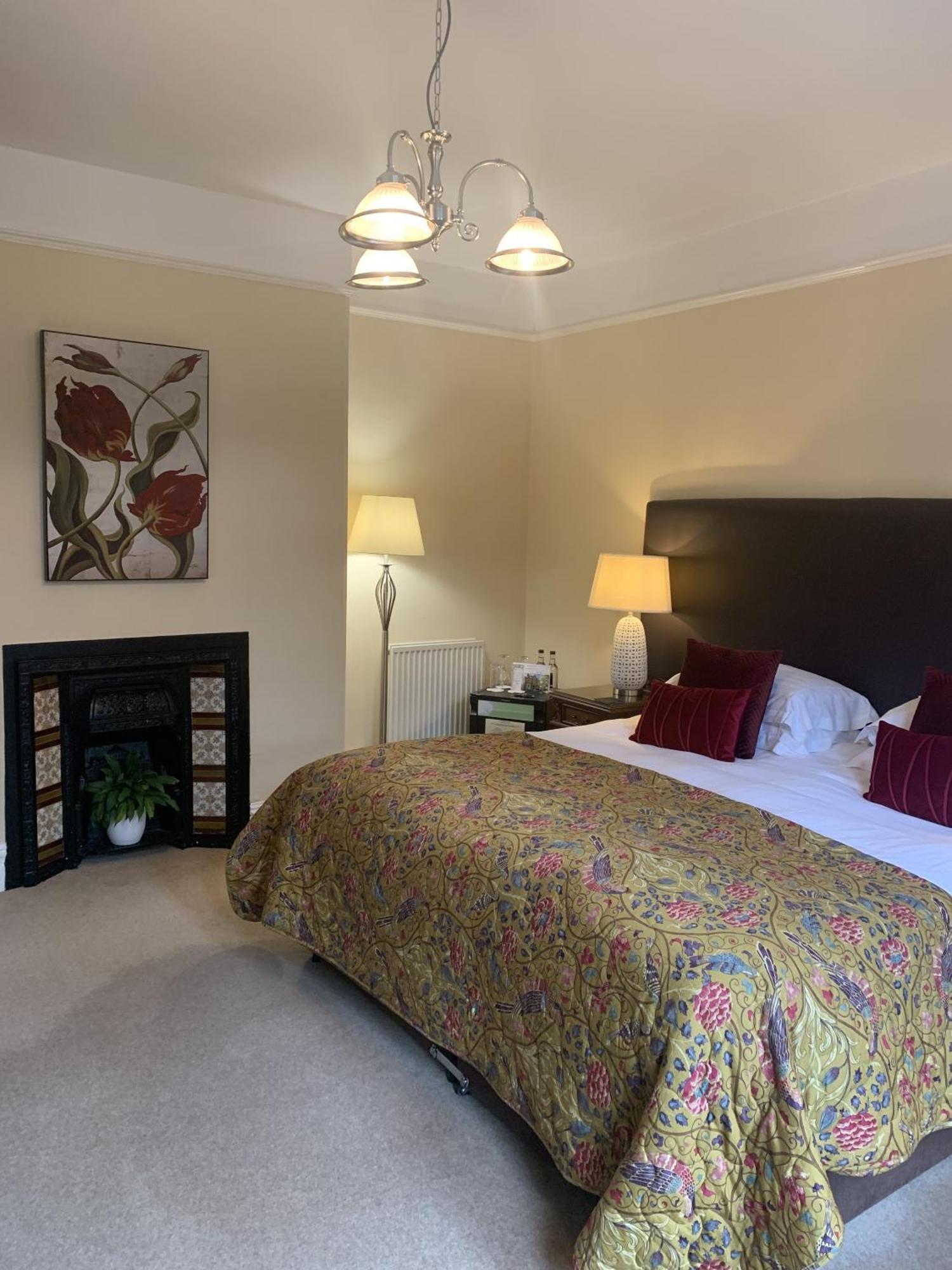 ซอเมอร์วิลล์ เฮาส์ Bed & Breakfast เฮริฟอร์ด ห้อง รูปภาพ